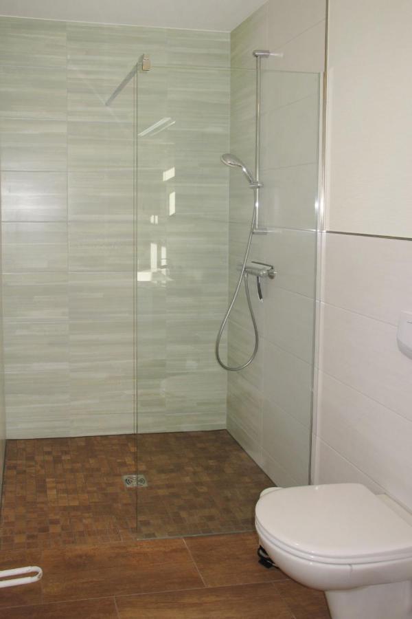 Apartment Altherscher Hof-3 By Interhome Zarrentin  Esterno foto